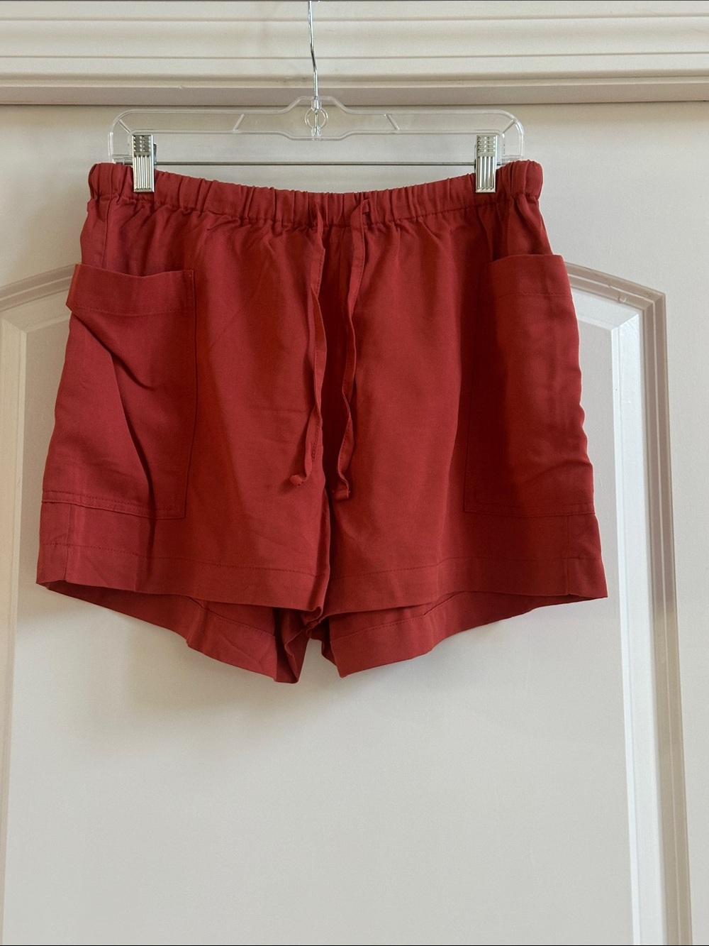 Old Navy Rust Red Drawstring Elastic-Waist Pocket Shorts